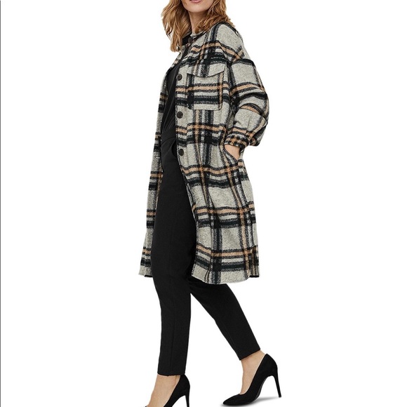 -Vero Moda Chrissie Gray Plaid Shacket XS Nordstrom NWT - Picture 2 of 12